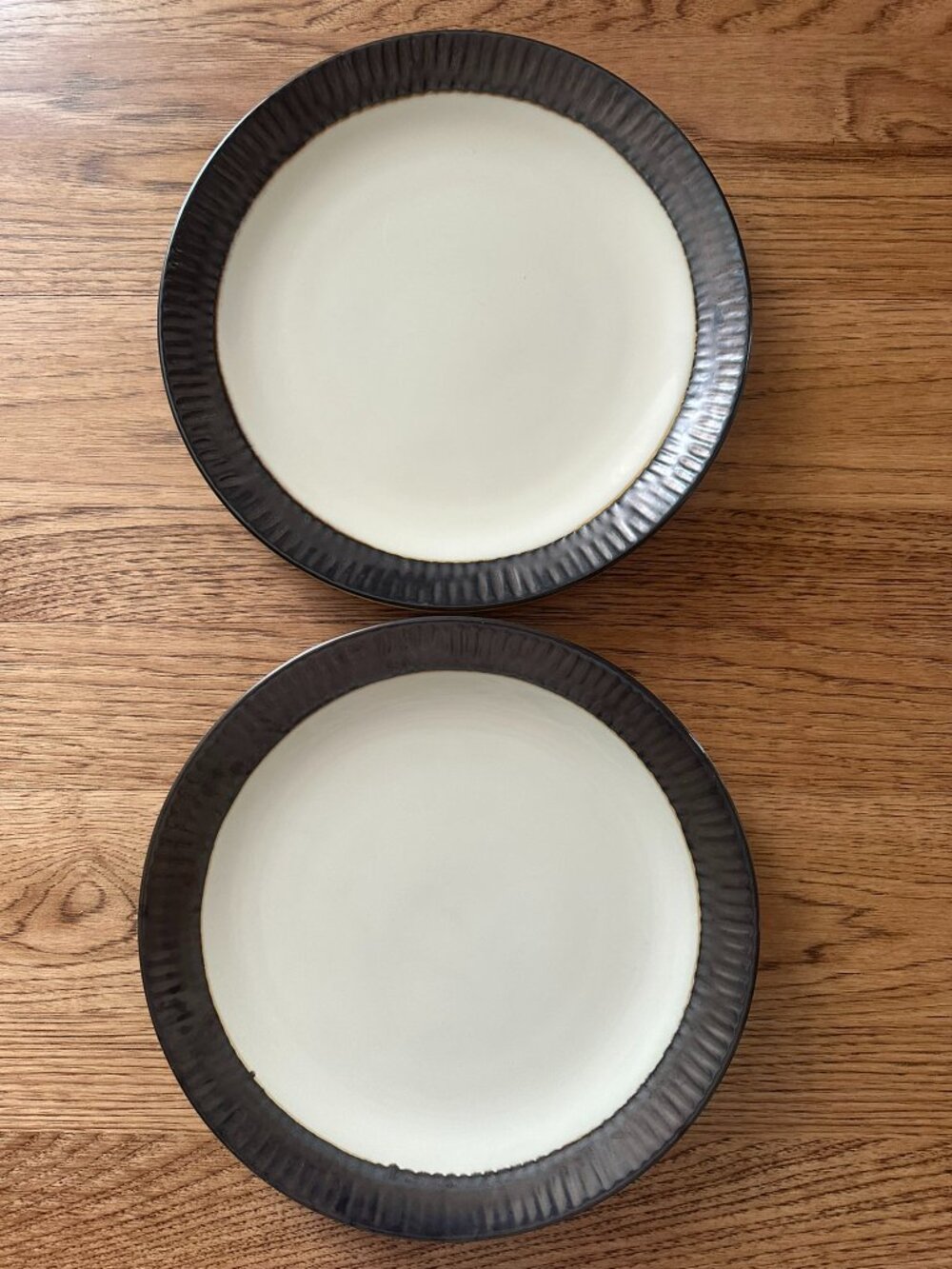 Crate & Barrel | Scavo Set of 2 Dinner Plates Embossed Metallic Brown Border